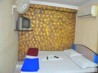 Right Choice Budget Hotel Βομβάη Εξωτερικό φωτογραφία